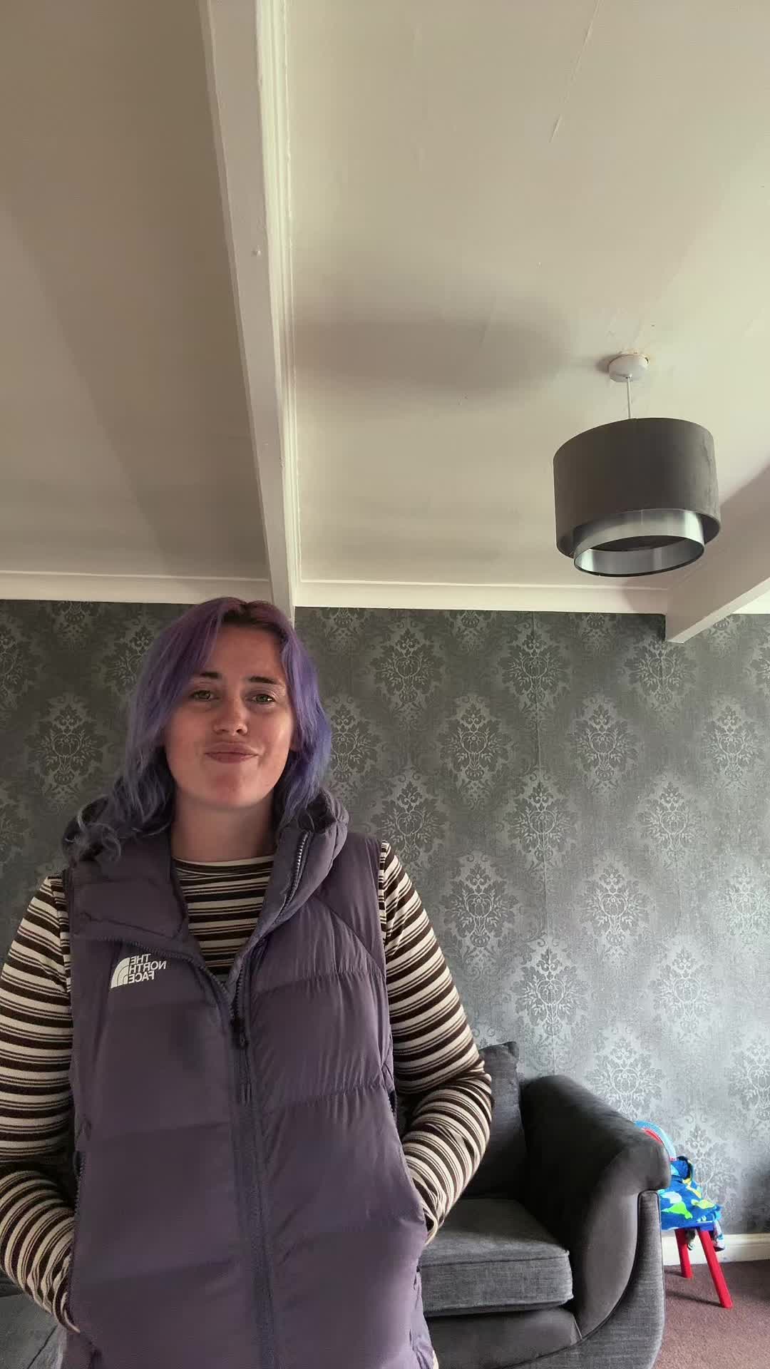 @Holly🦋🦄