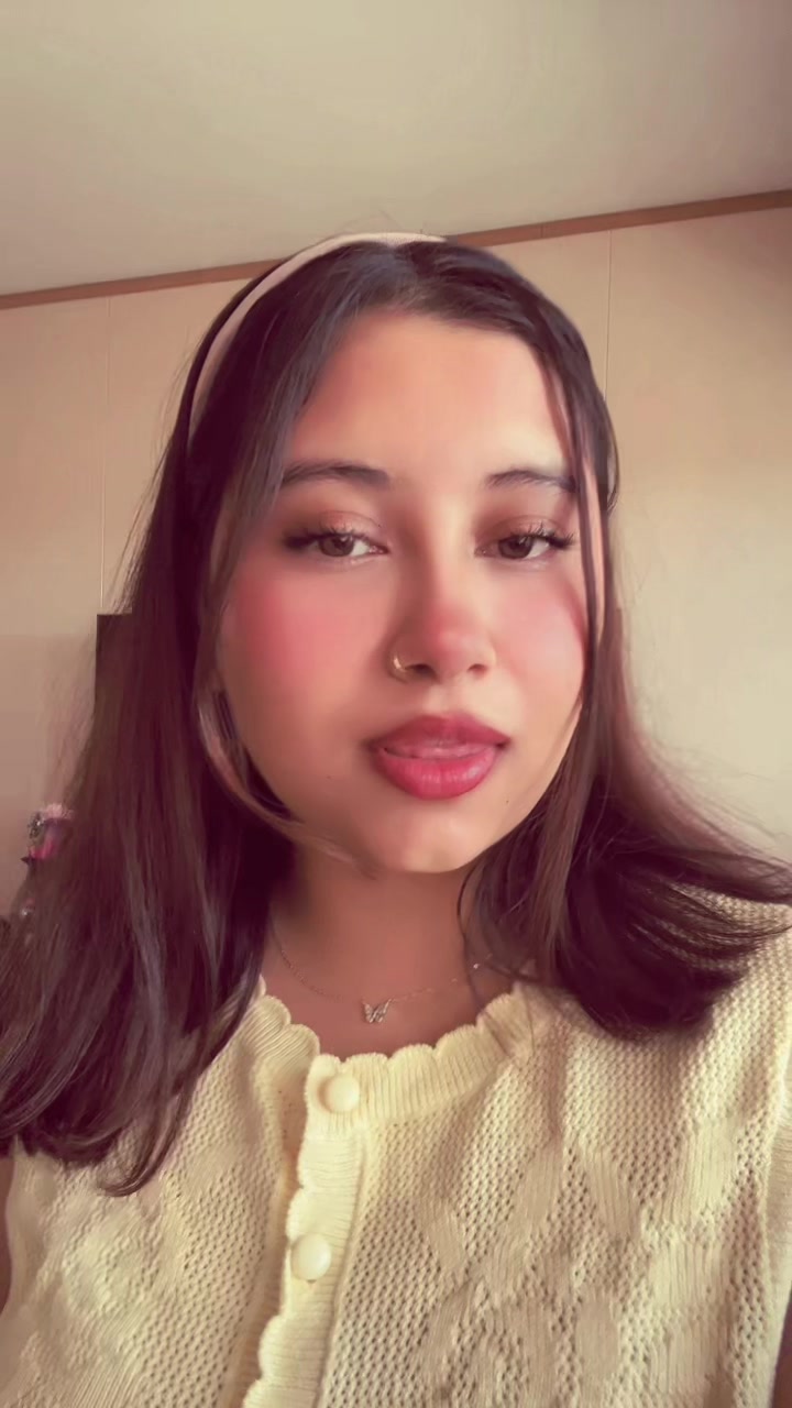 @DIVINA🎀