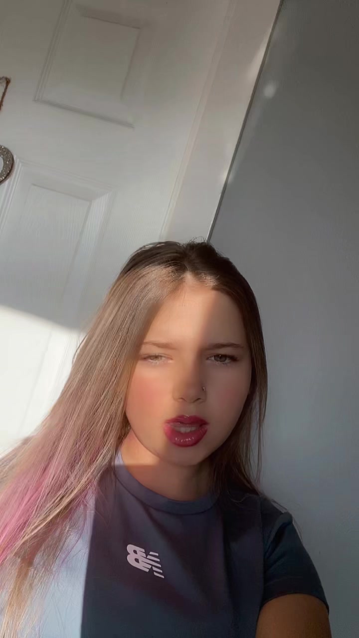 @Scarlett Garside