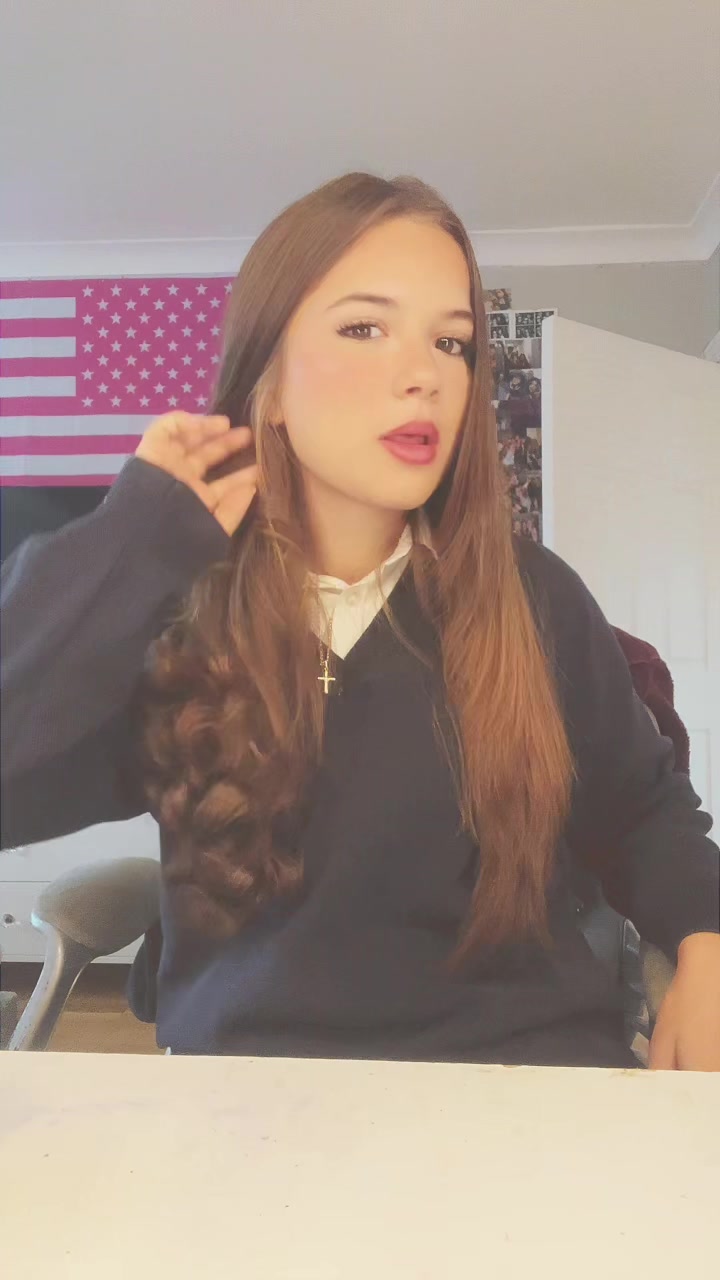 @oliviaamallik