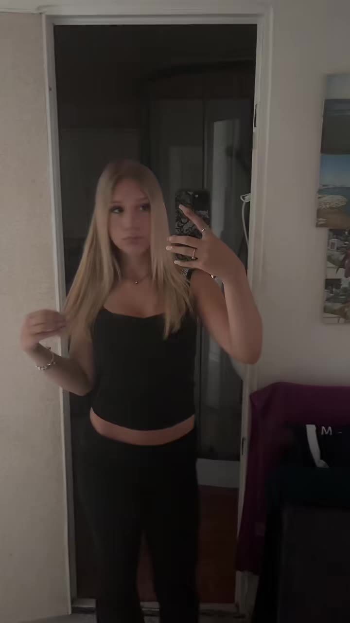 @𝓢𝓲𝓶𝓴𝓸𝓿𝓪