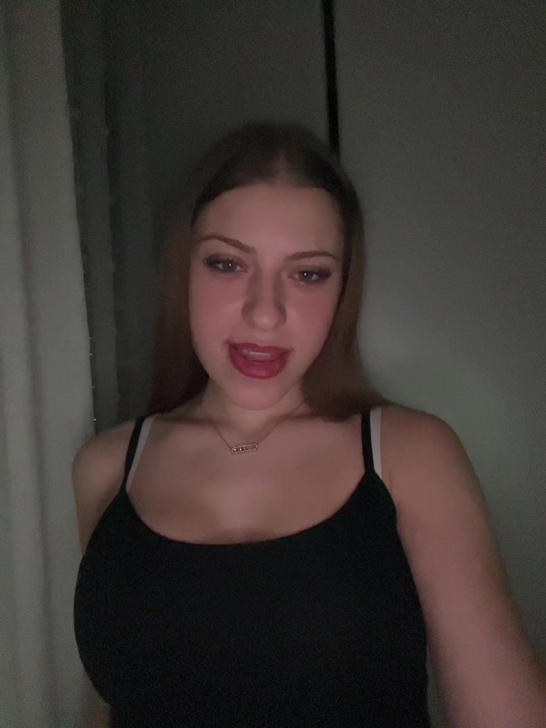 @𝔁𝓻𝓾𝓼𝓪𝓪