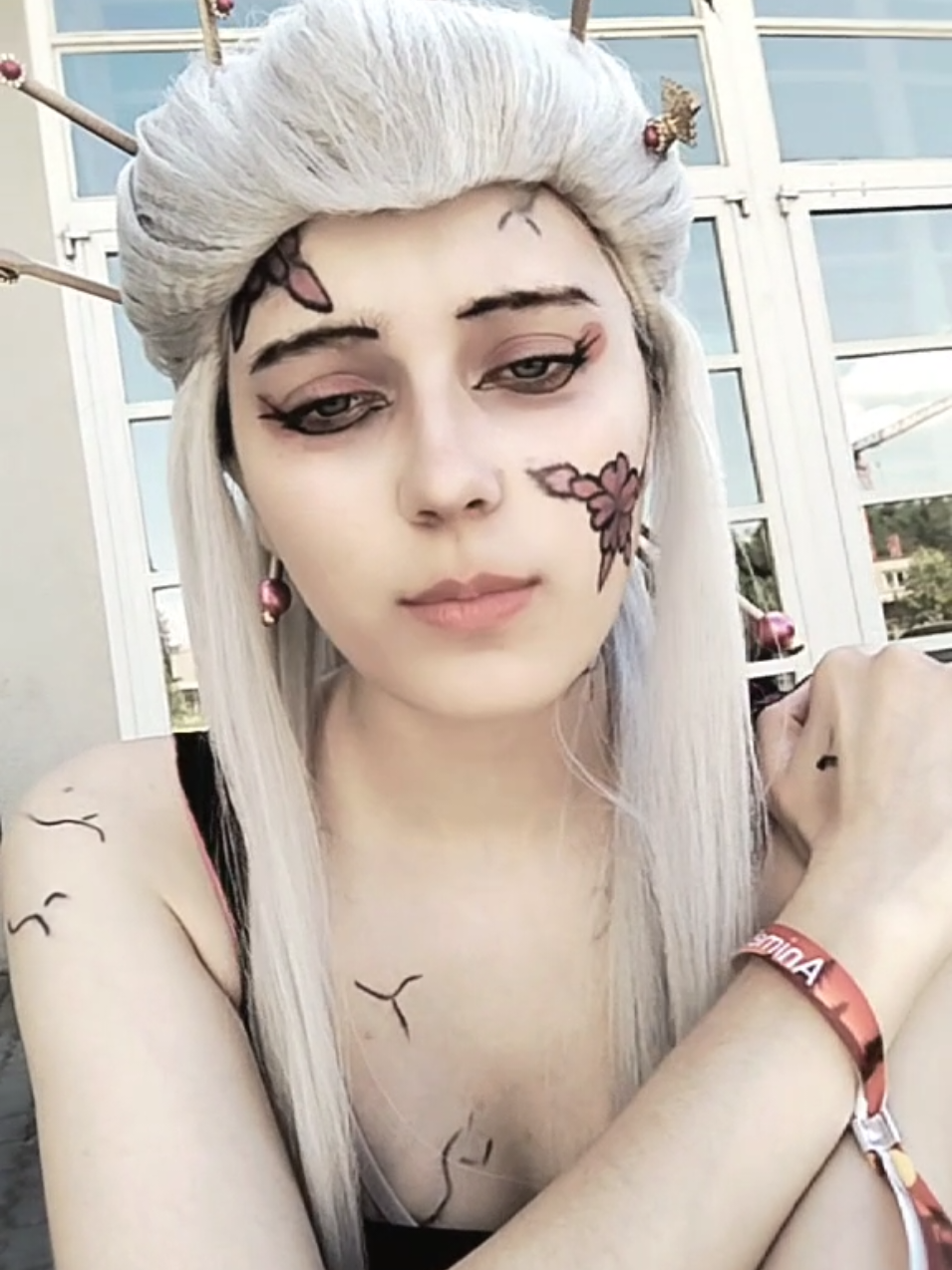 @mili