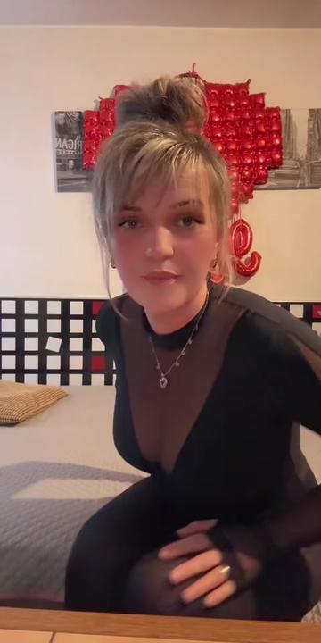 @monia48331