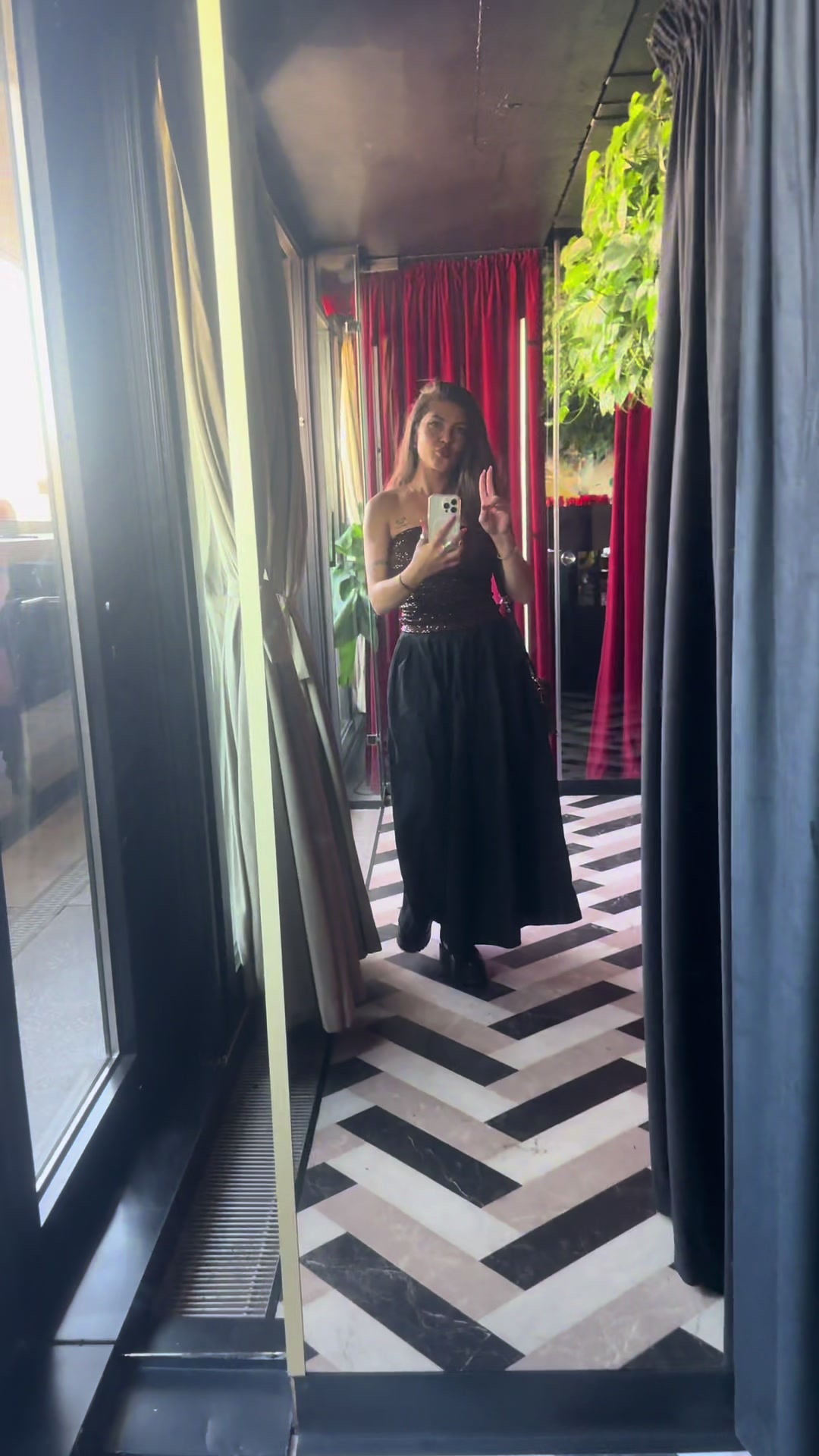 @LÉA OFFICIAL🎵
