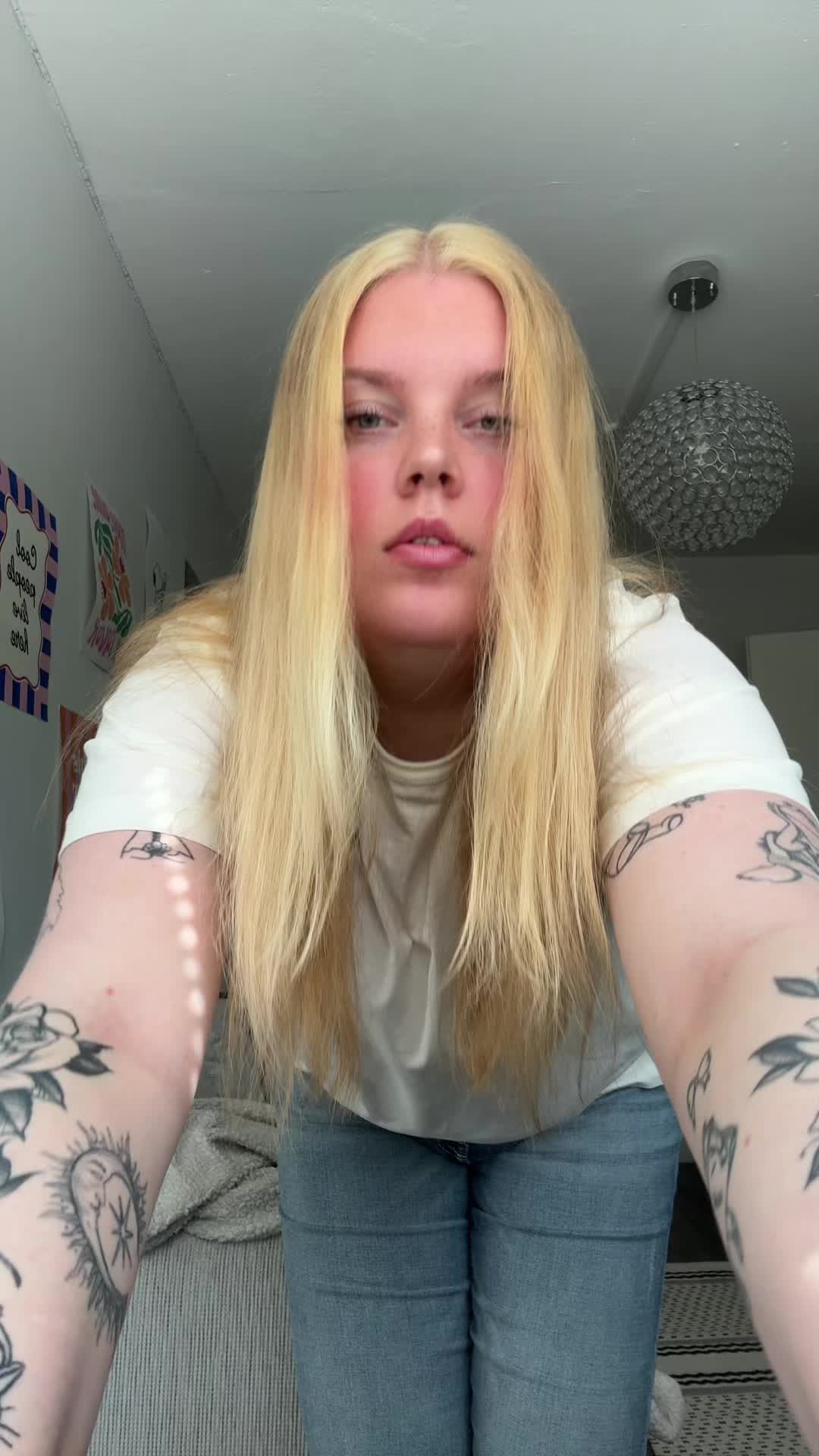@ellie 💌