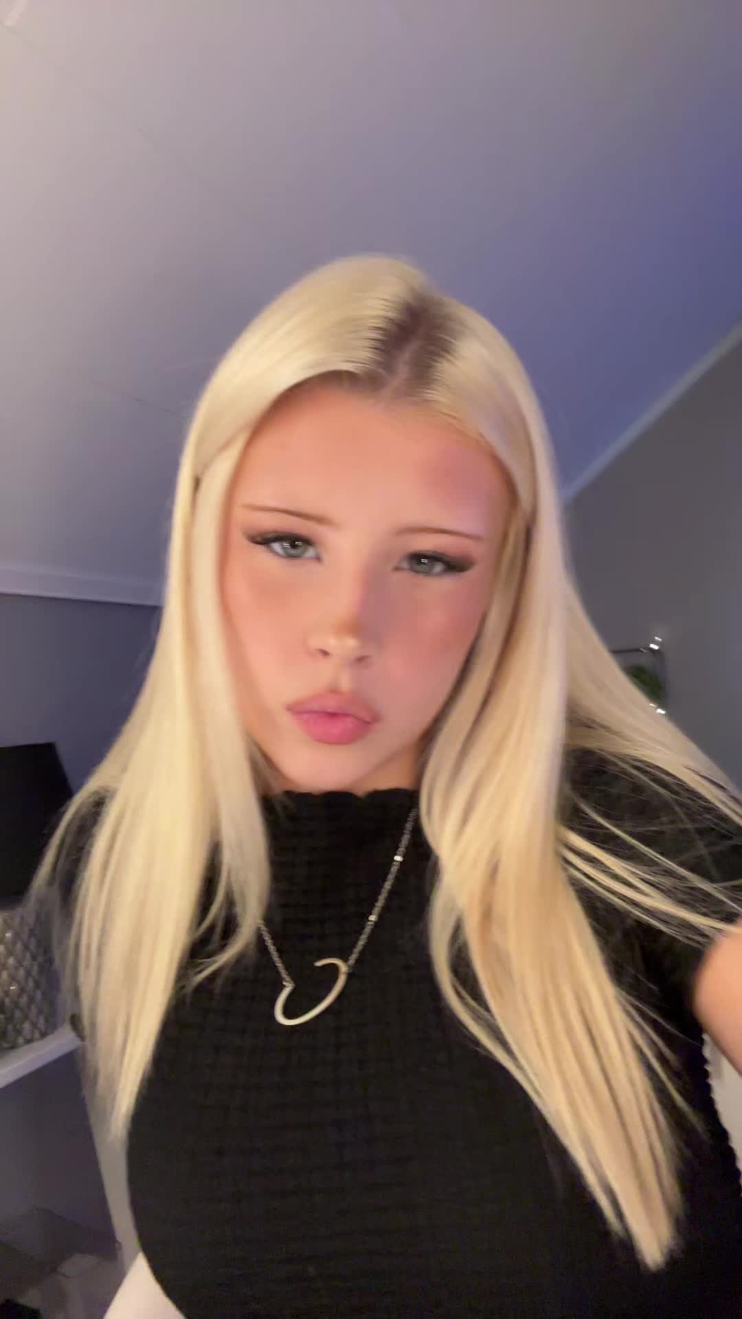 @Clara
