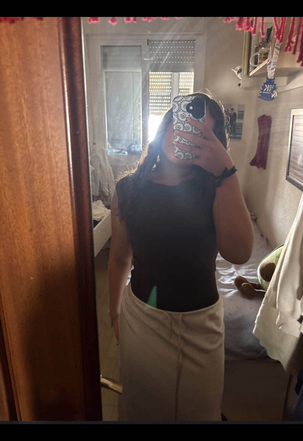 @𝒶𝒾𝓃𝒶𝓇𝒶