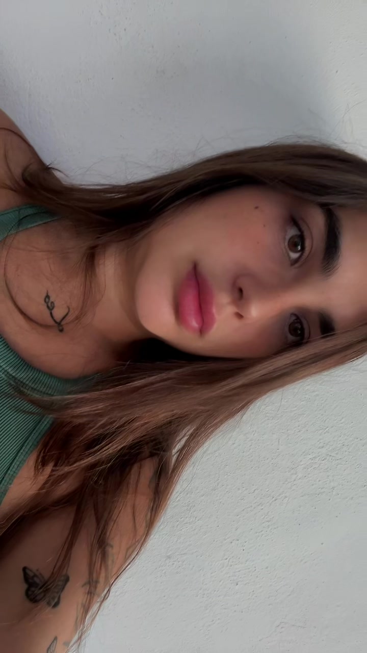 @Tania