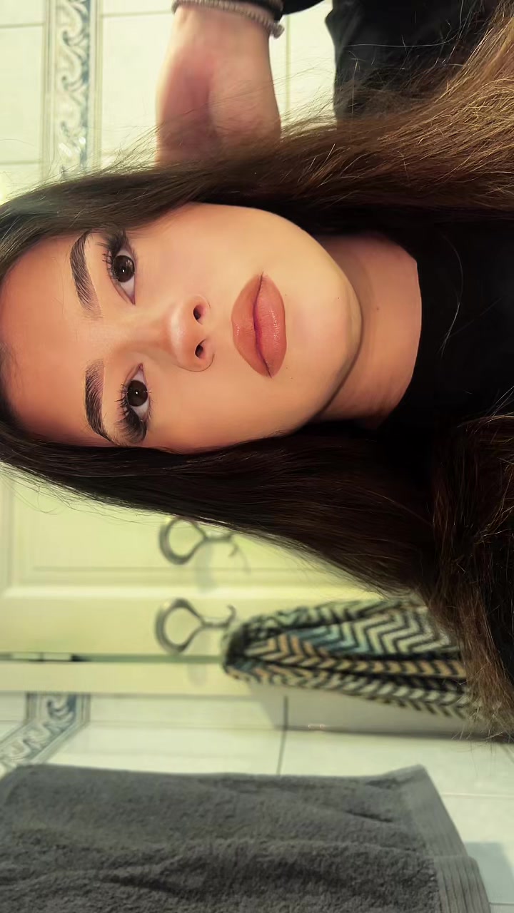 @upcoming milf