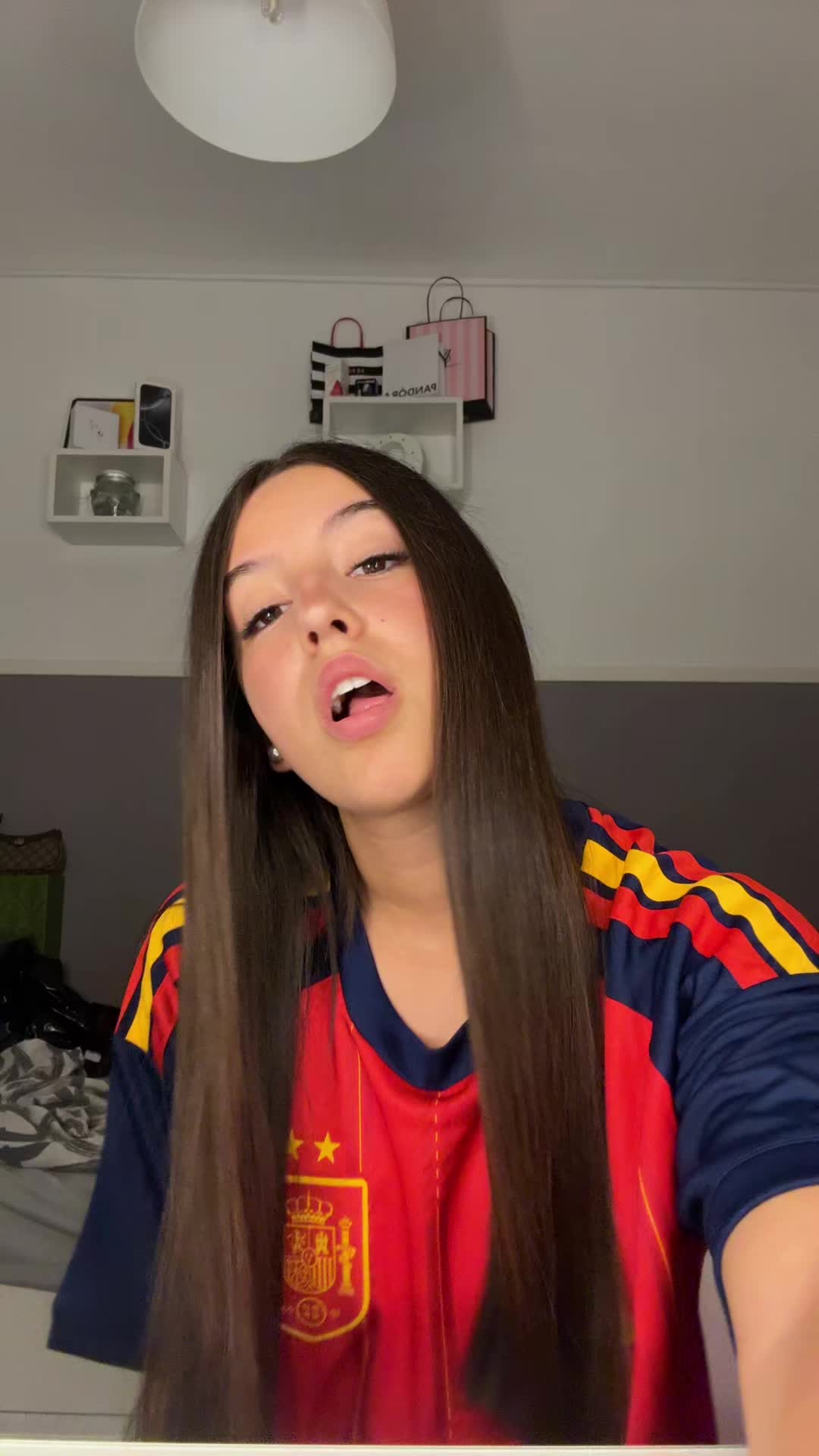 @_carlamateo