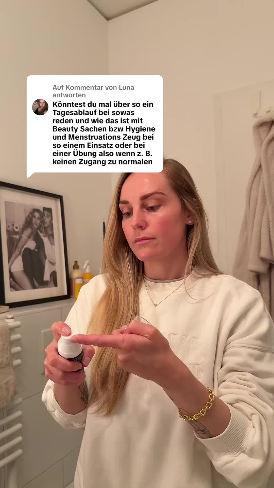 @WiebkeHerzchen