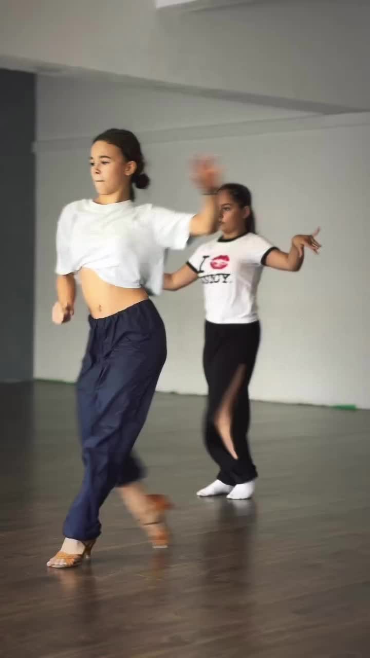 @nicole.bucevschi