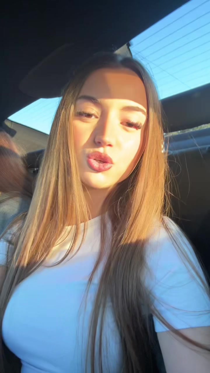 @⠀