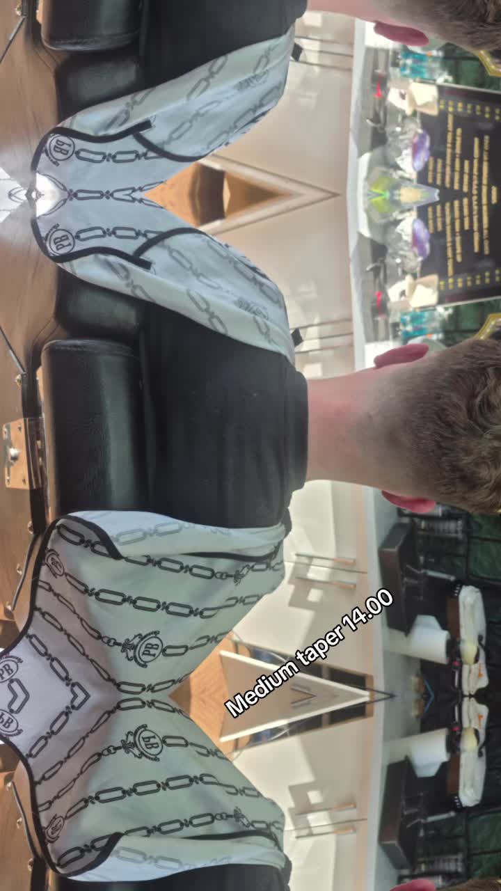 @Ez.style barber