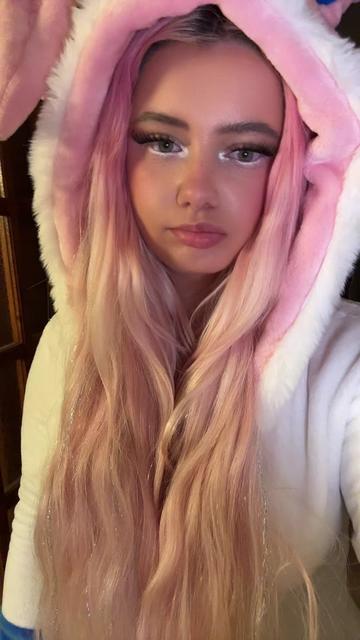 @viktoriasanderr