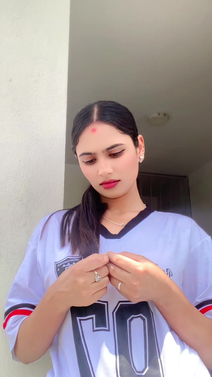 @महा__रानि👰❤️👑__