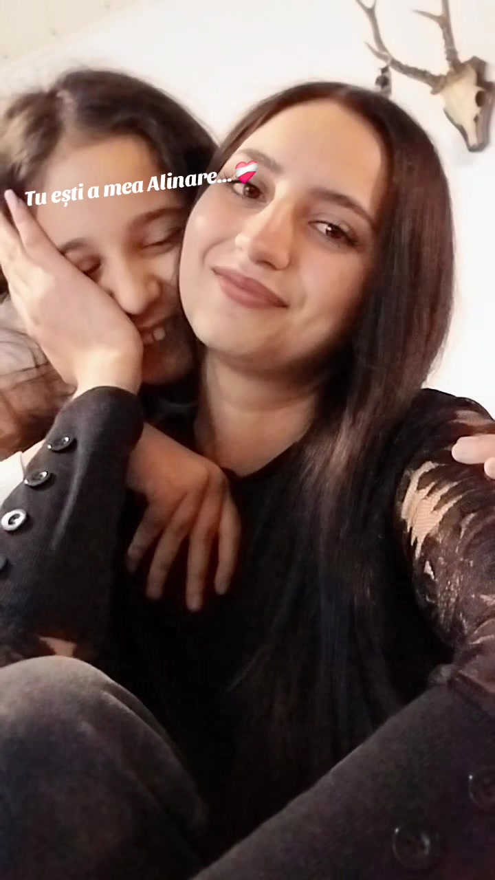 @Alina R