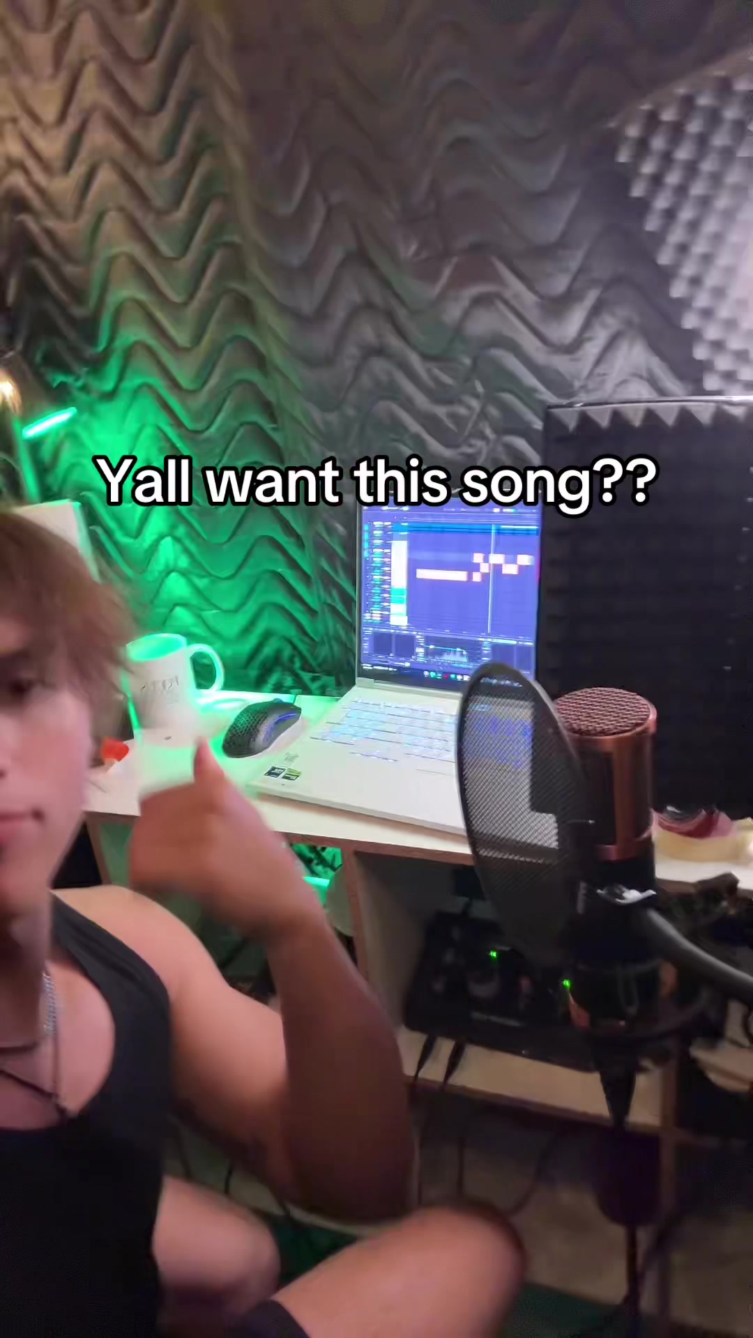 @Hxtch