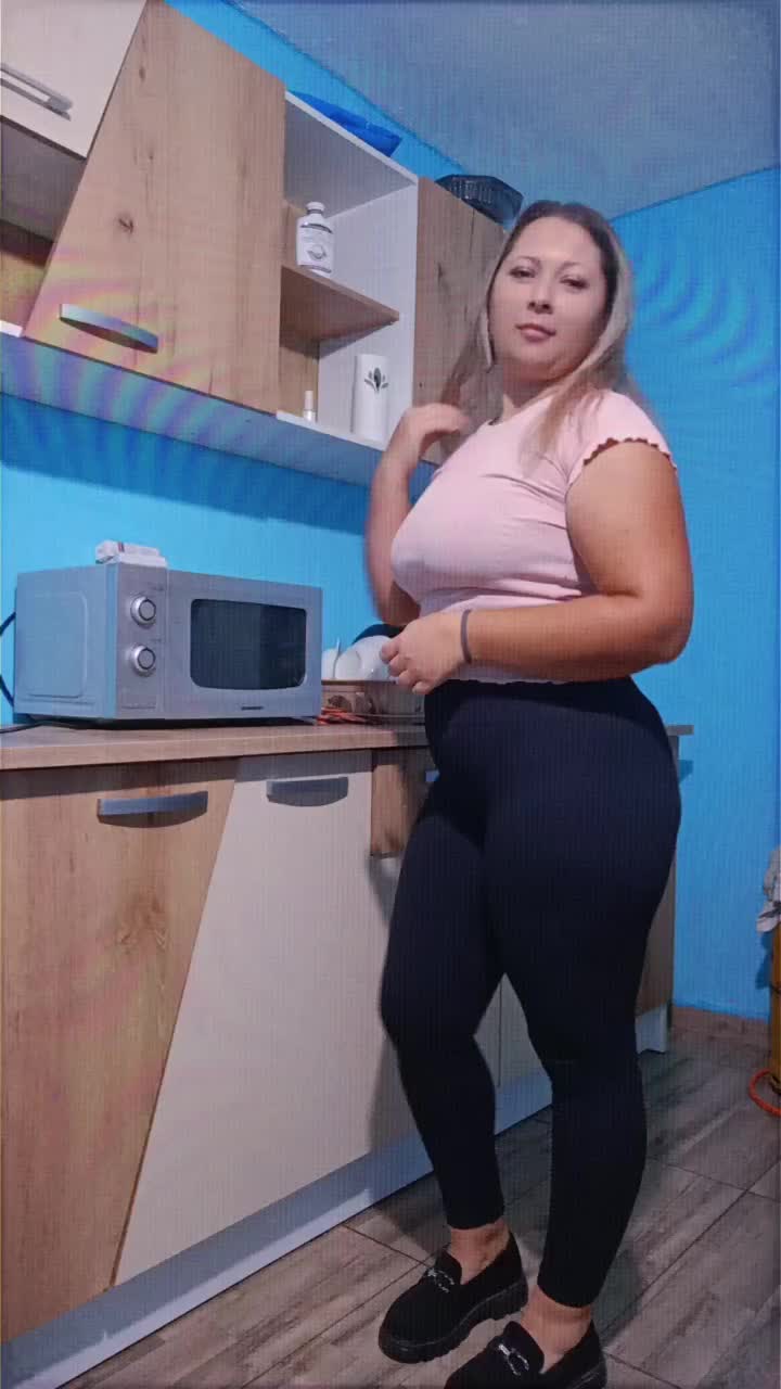 @Claudya Szilagyi