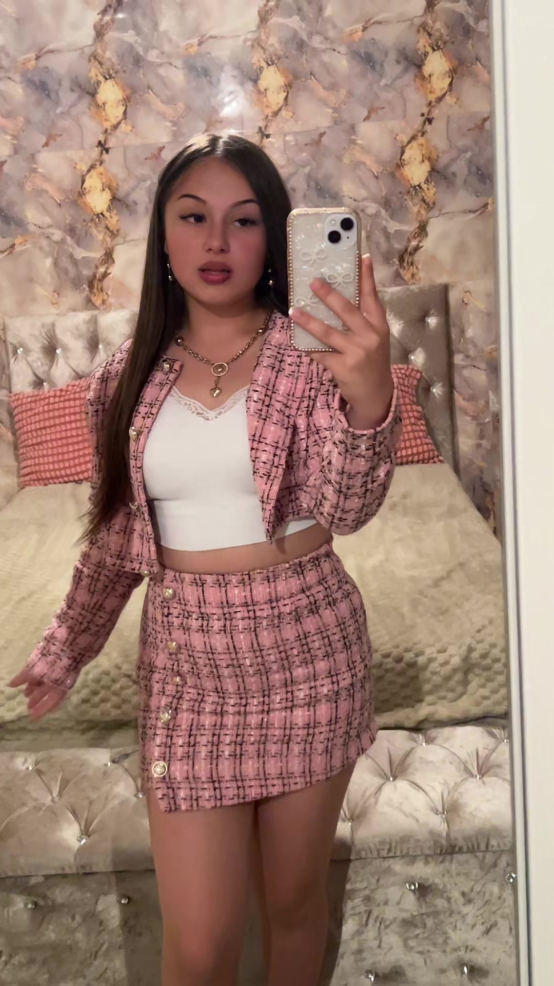 @🤍⚜️𝐇𝐞𝐧𝐫𝐢𝐞𝐭𝐭𝐚⚜️🤍