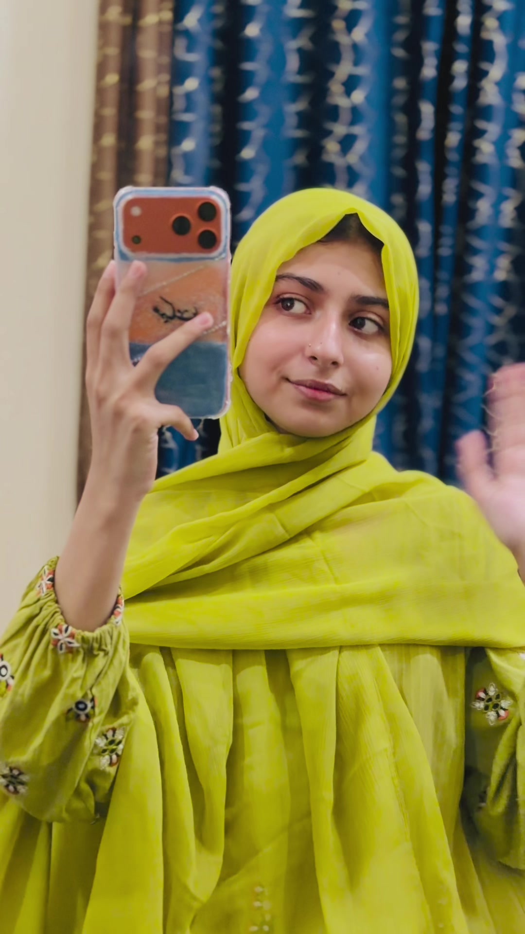 @mehaklayyahvlogs