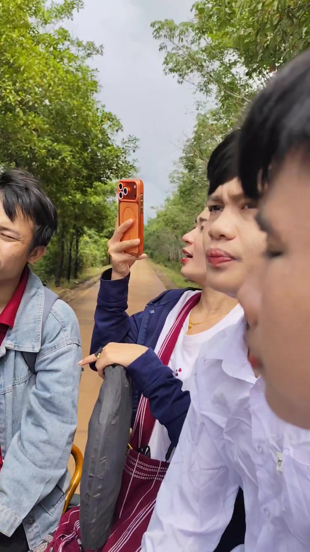 @Saw Shue Phaung Haye