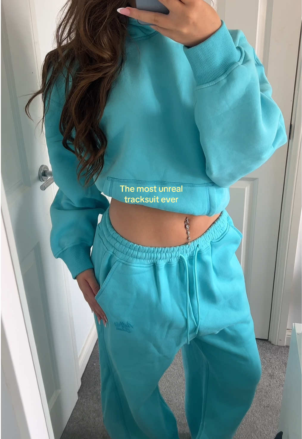 @leah louise 🪽