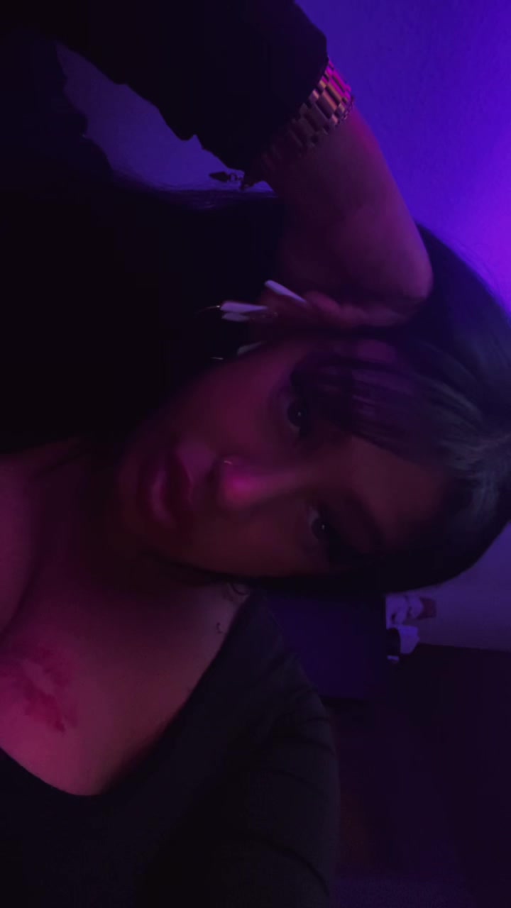 @🖤