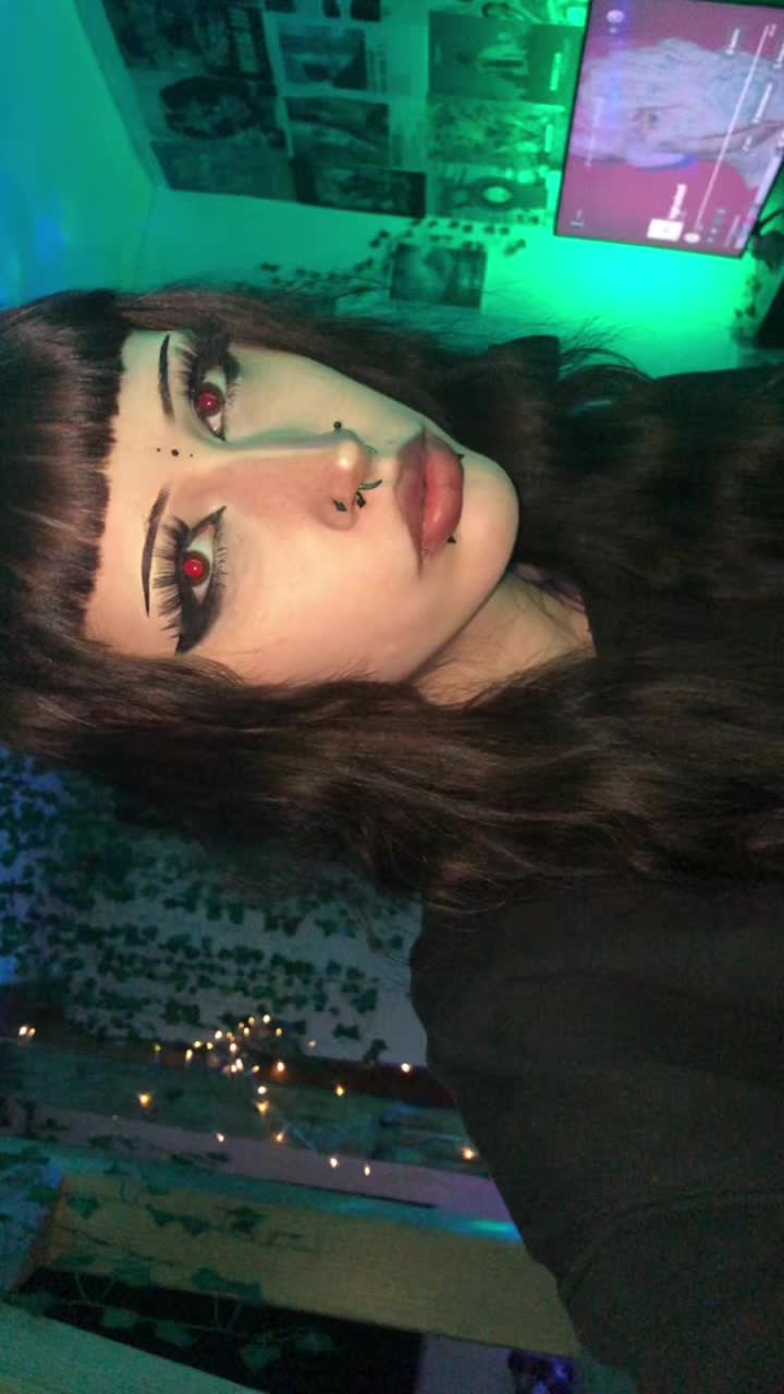 @_rotten.vampire_