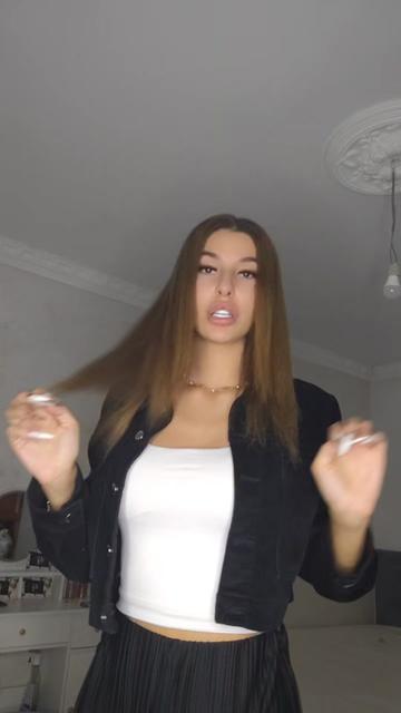 @🍭Ällëëëë🍭