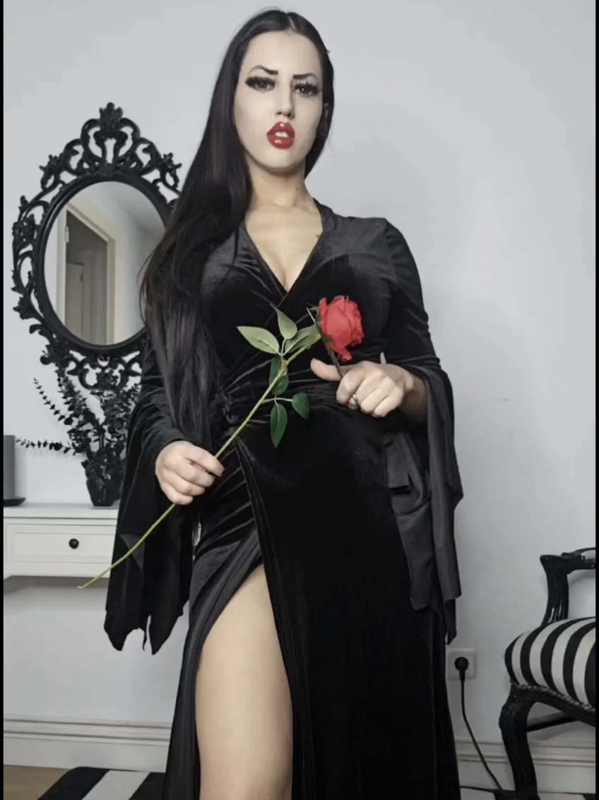 @Cherrylips