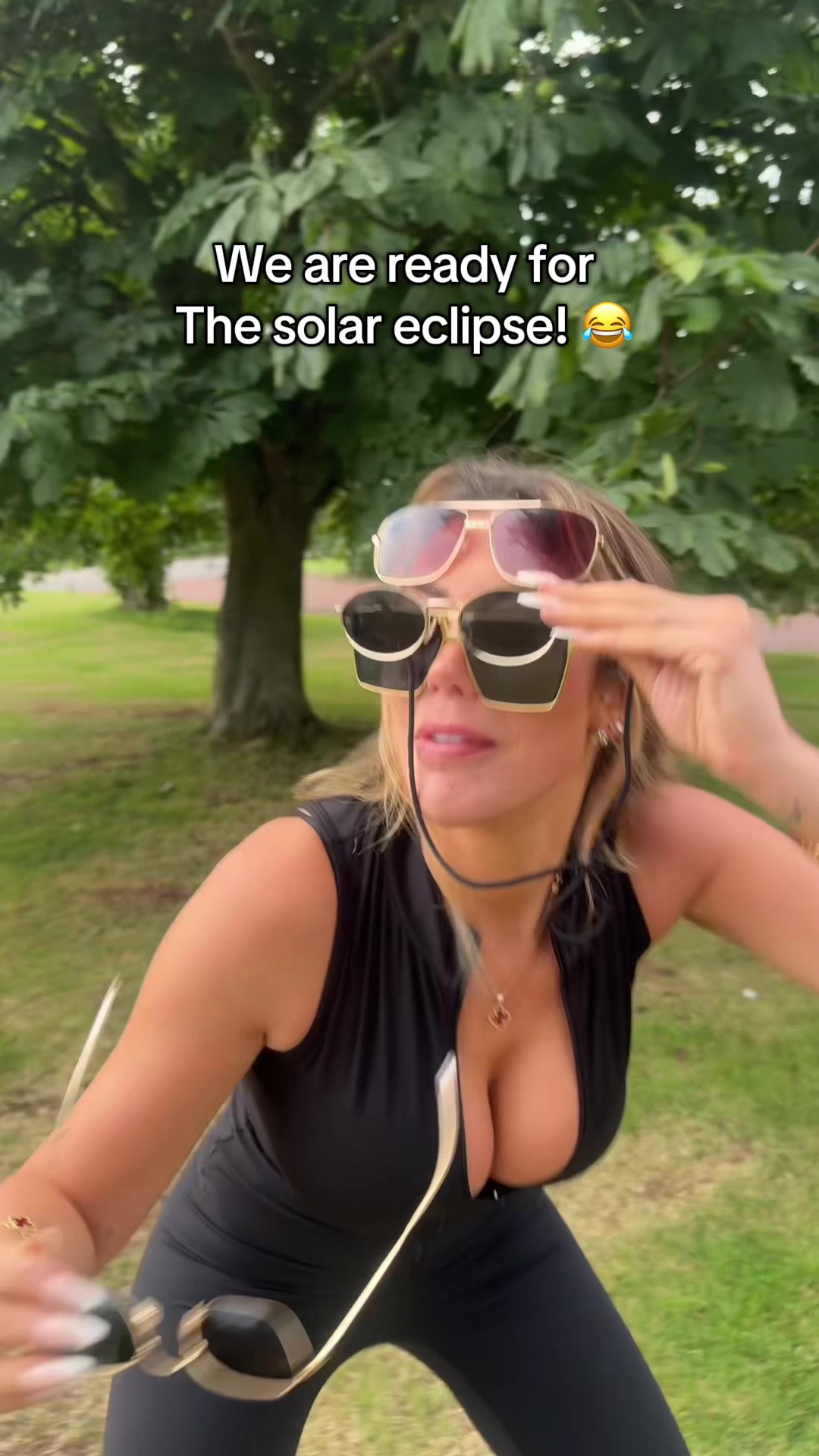 @Chloe Ferry