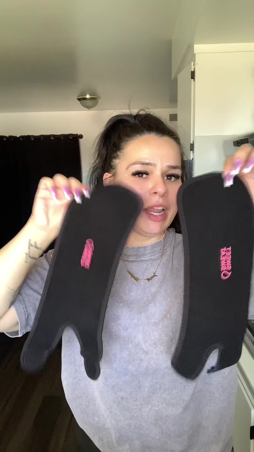 @WHOSTHATGIRLXO