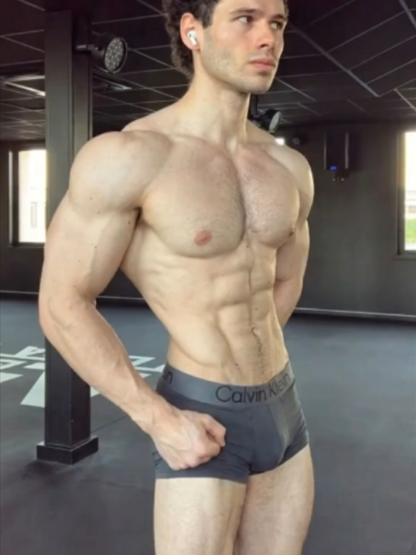 @Fit Man AI