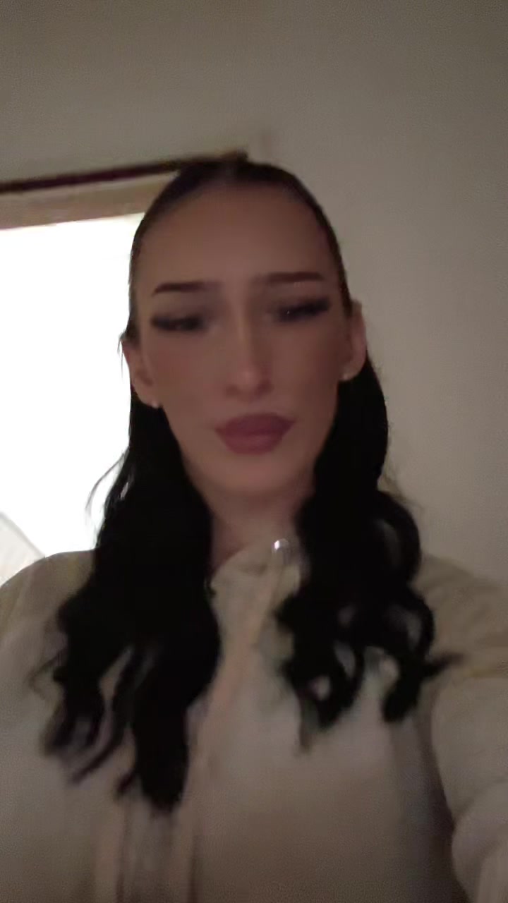 @𝐋𝐚𝐮𝐫𝐢𝐭𝐚🦋