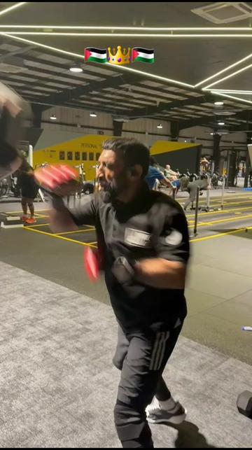 @Boxer