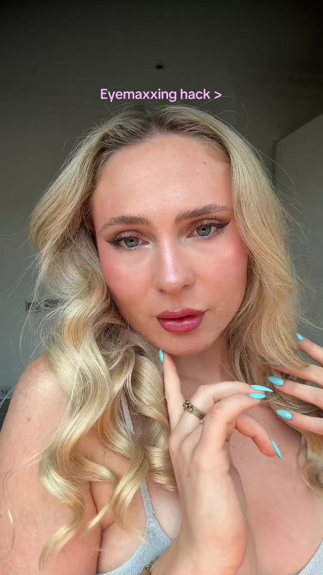 @British Barbie | transitions