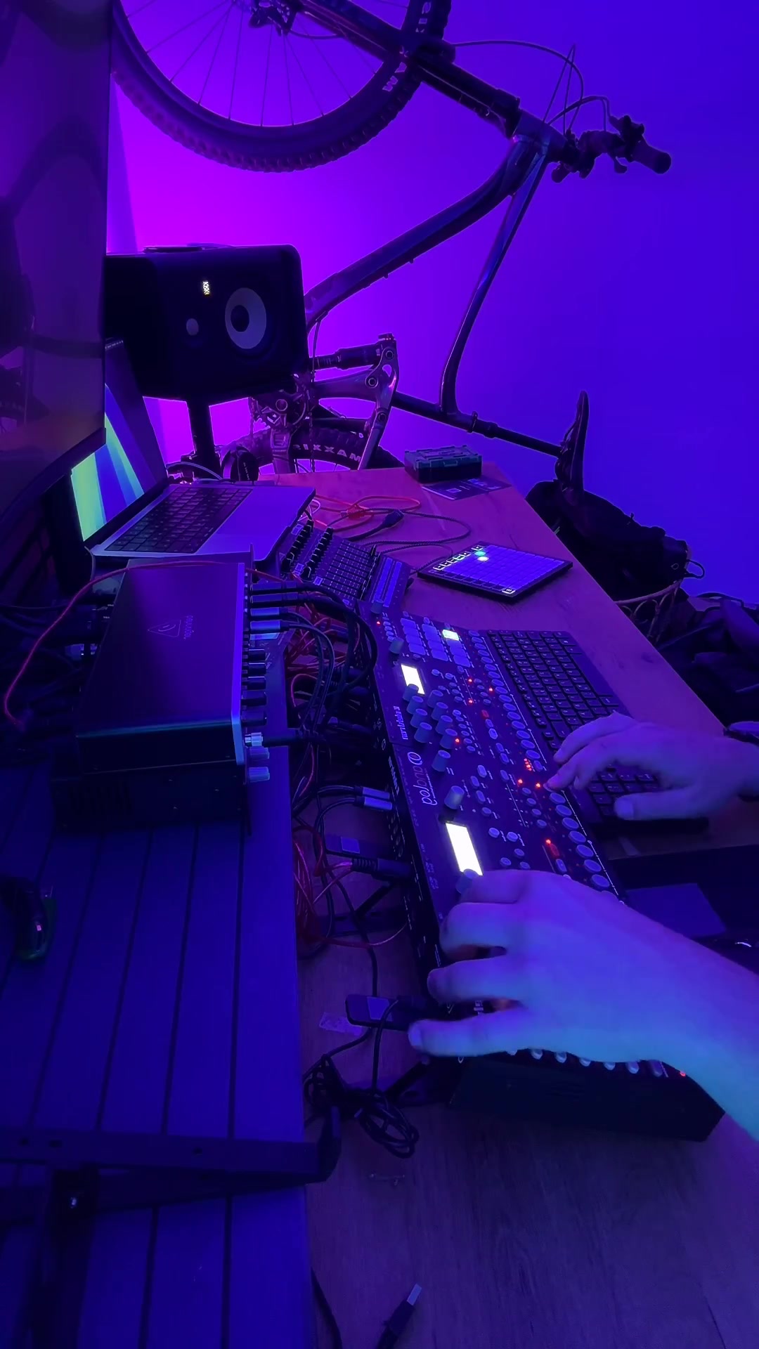 @FLPPSTN-LIVE