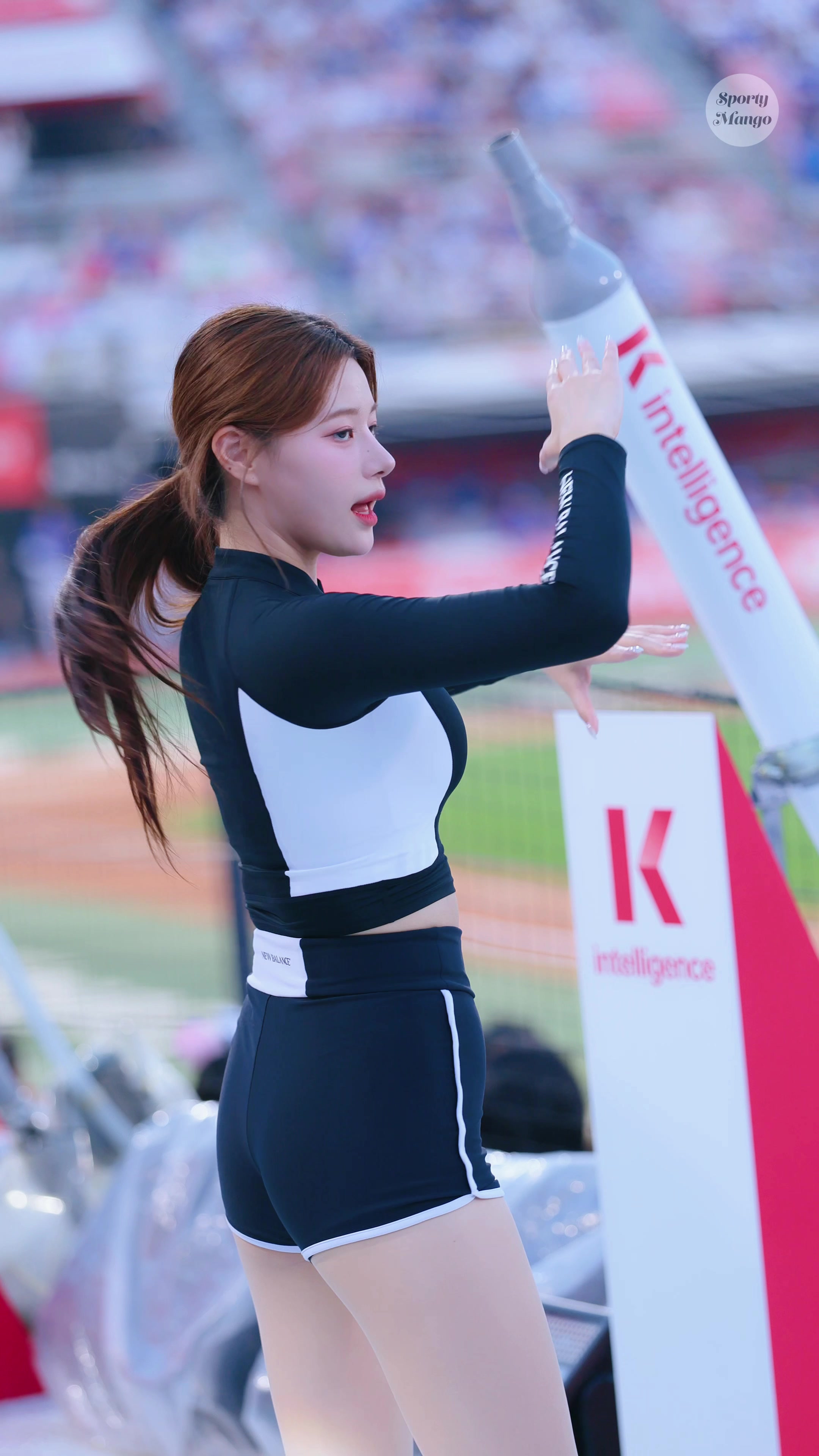 @sporty mango