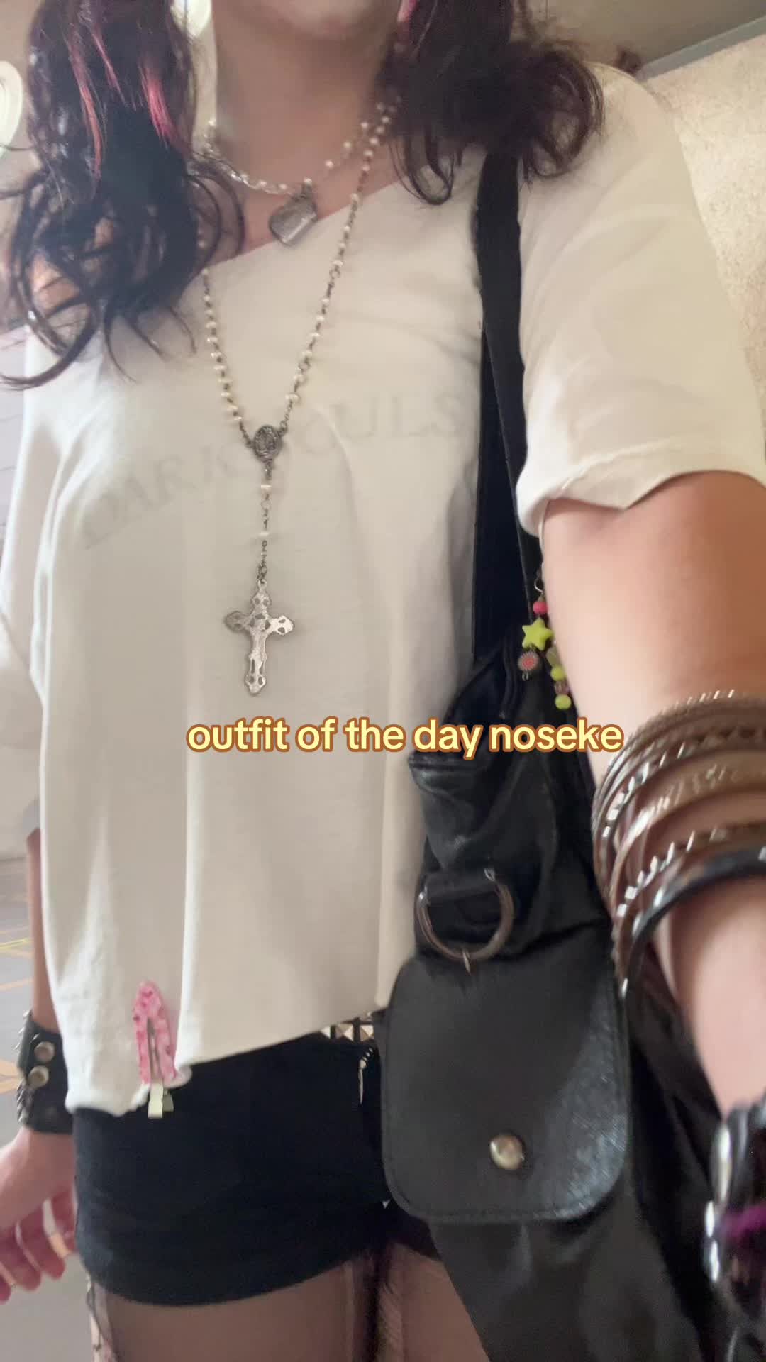 @Leito ✮⋆.