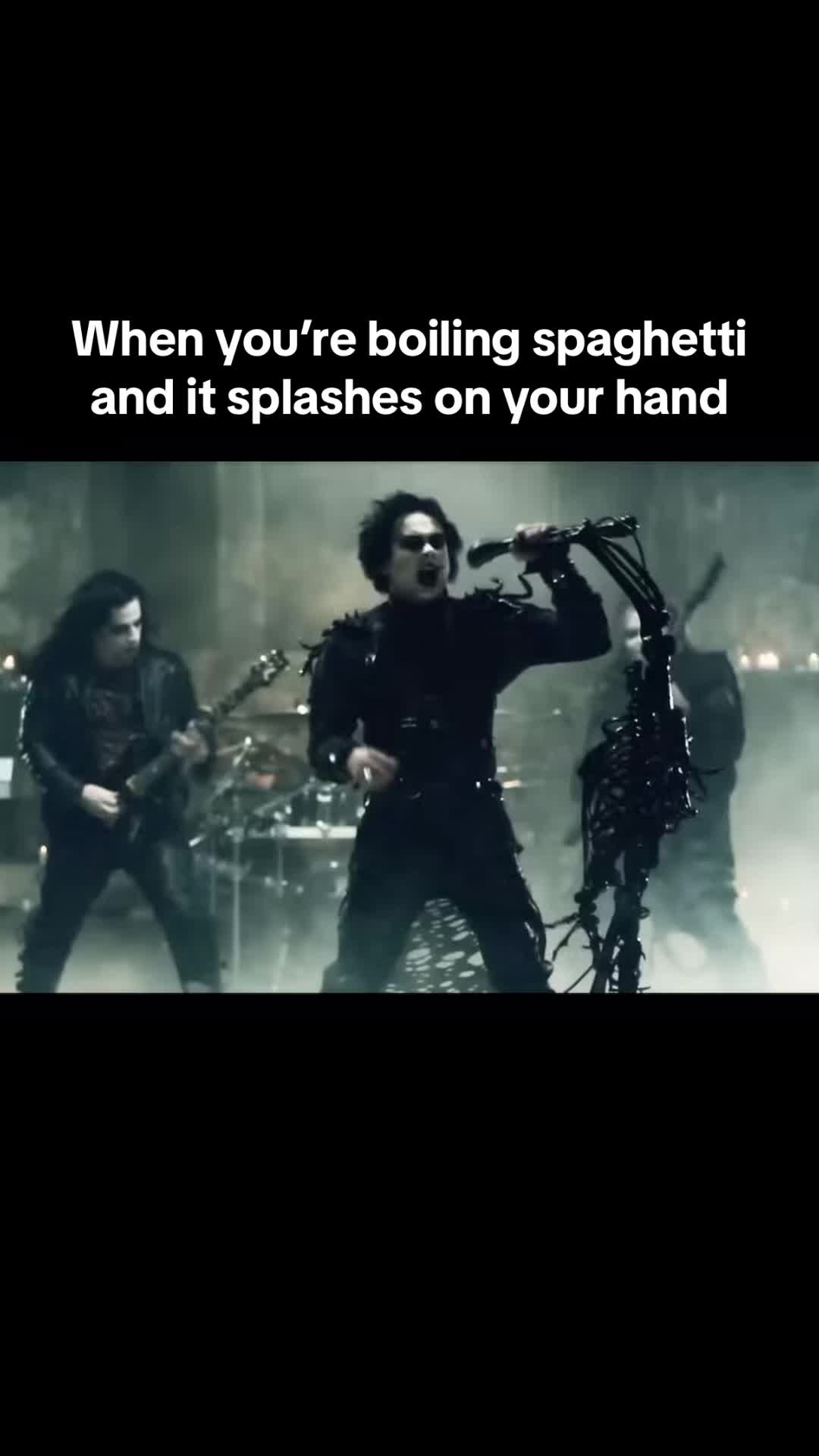 @𝖆𝖑𝖊𝖝 𝖔𝖓 𝖙𝖎𝖐𝖙𝖔𝖐