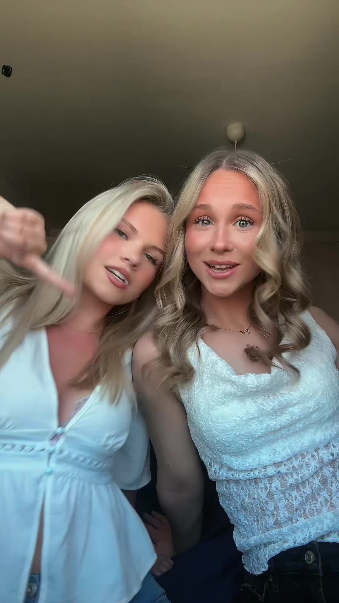 @elsa hellerstedt