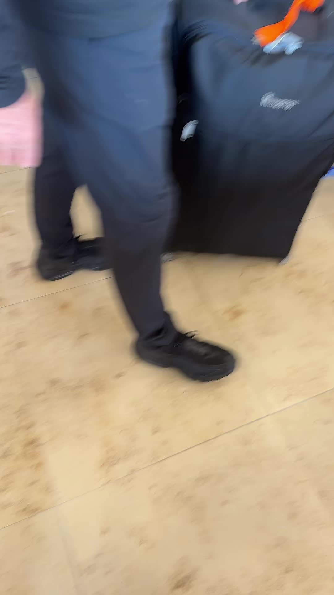 @𝐏𝐨𝐩𝐩𝐲🫧☁️