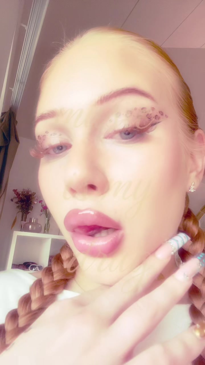 @ellasaikkonen