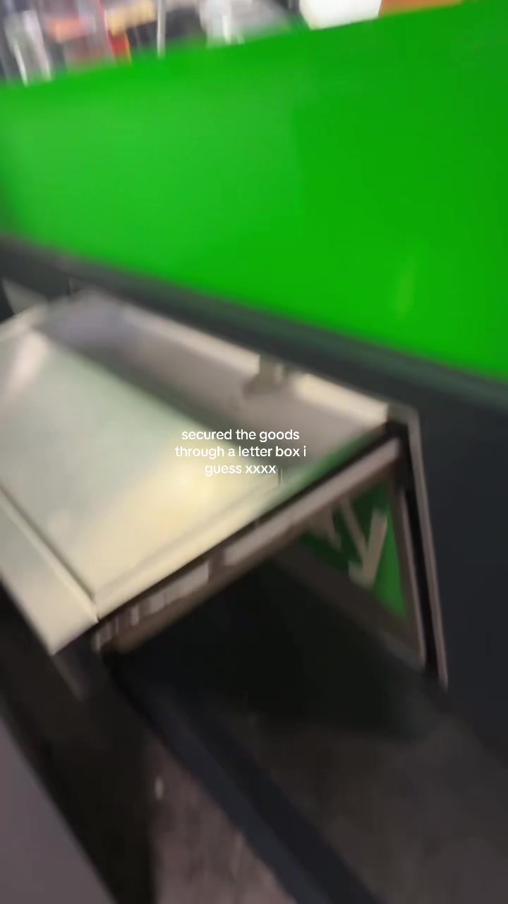 @๐๐๐๐พ๐’๐ ๐๐
๐ถ๐๐