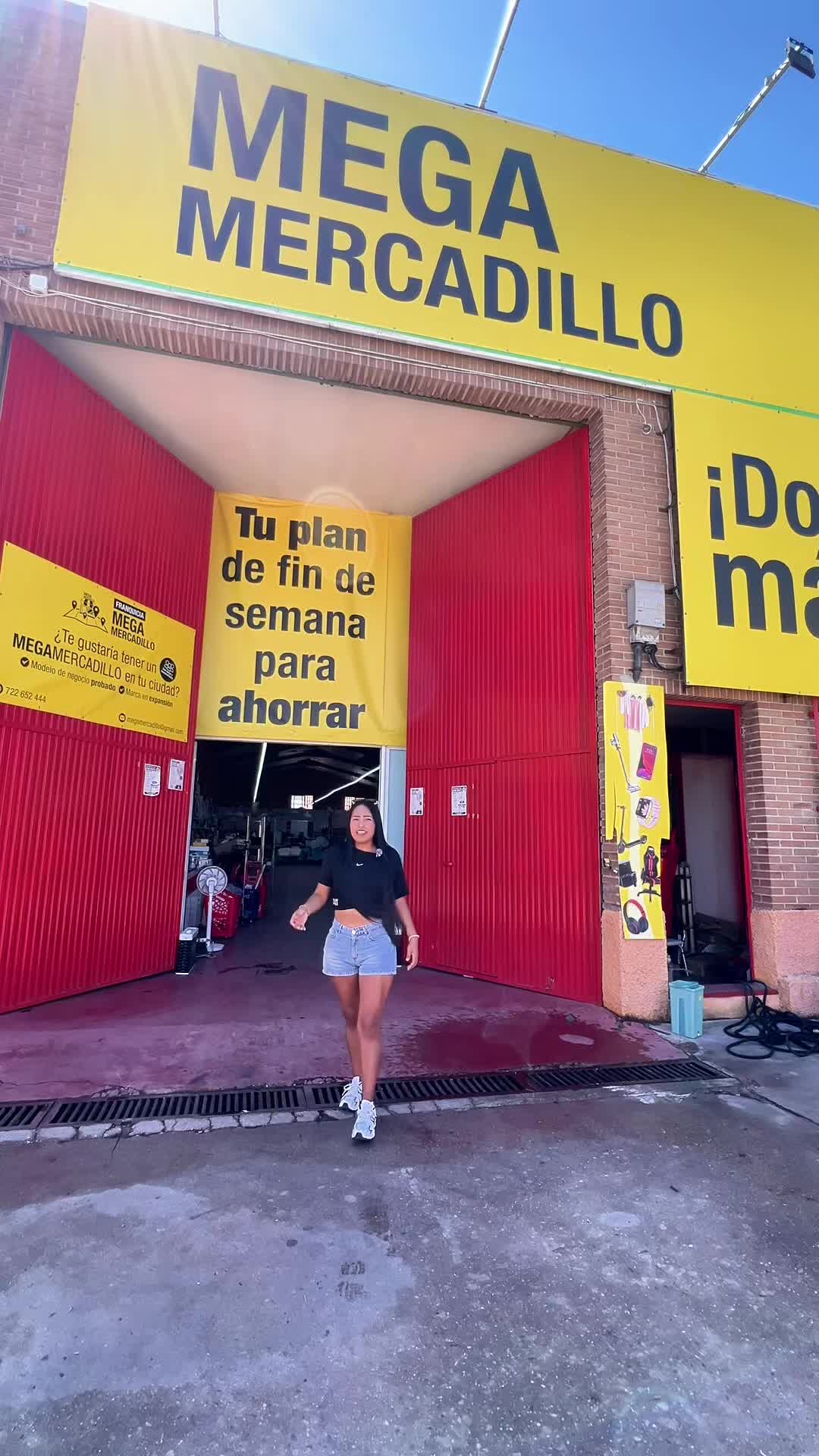 @Mega Mercadillo