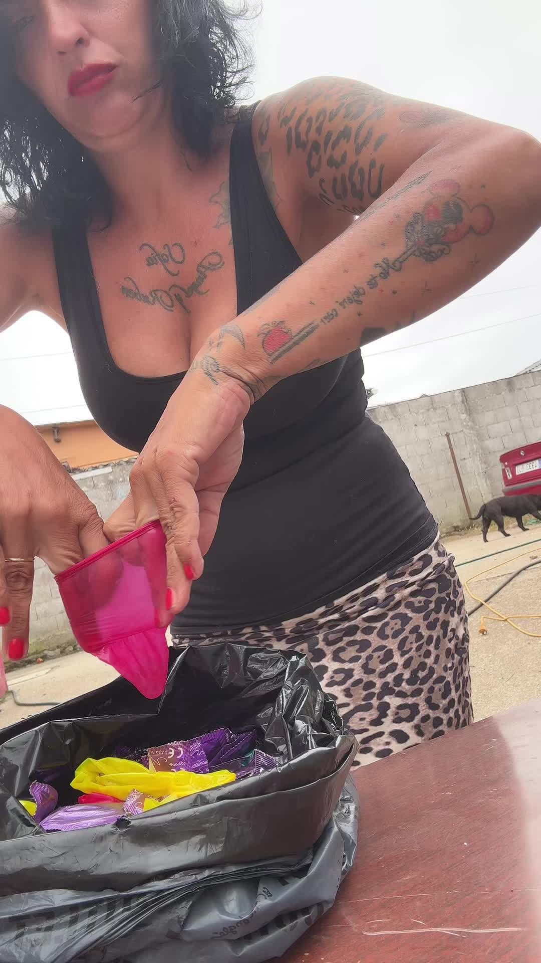 @katypetunia