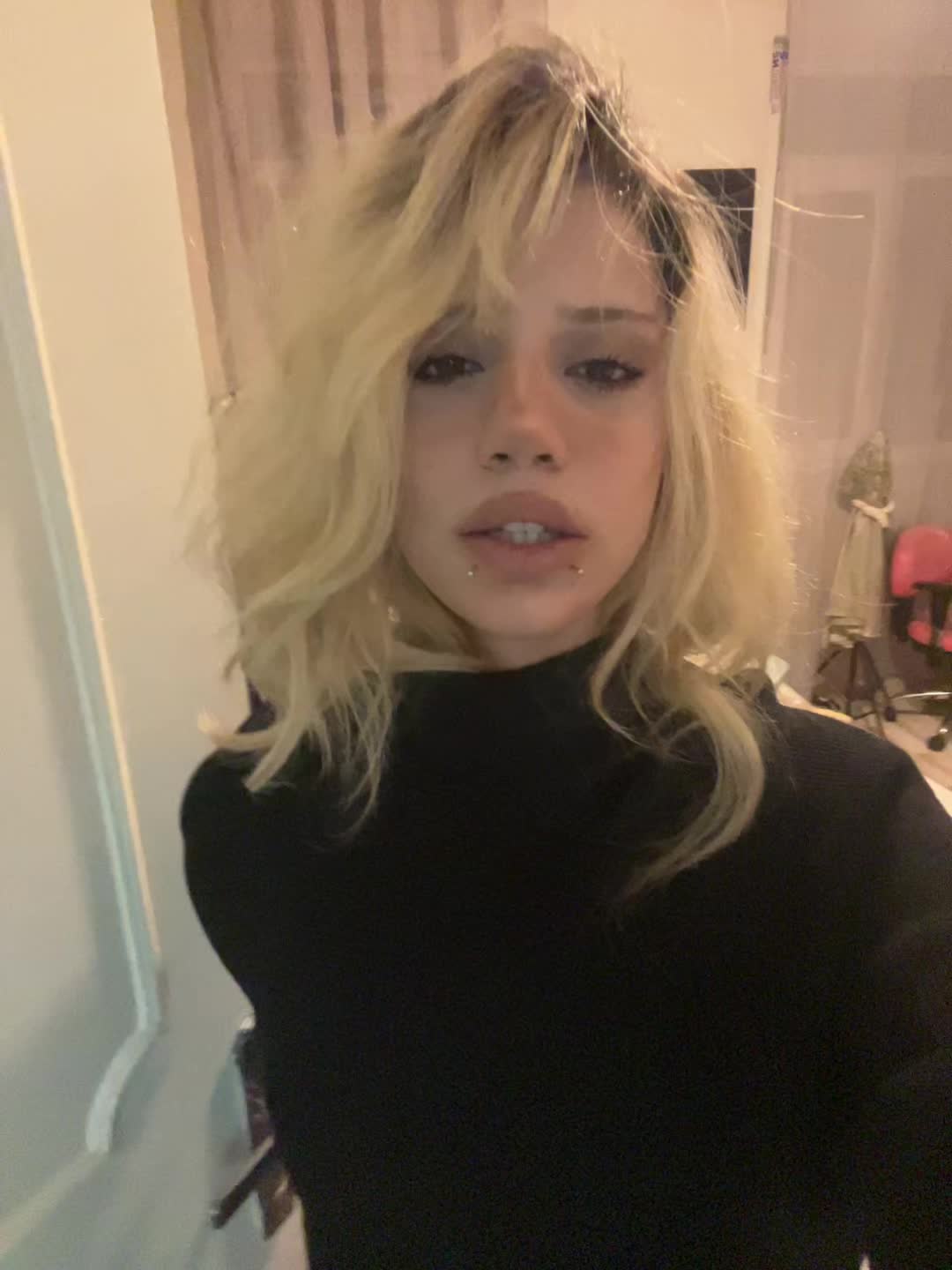@cora.linn