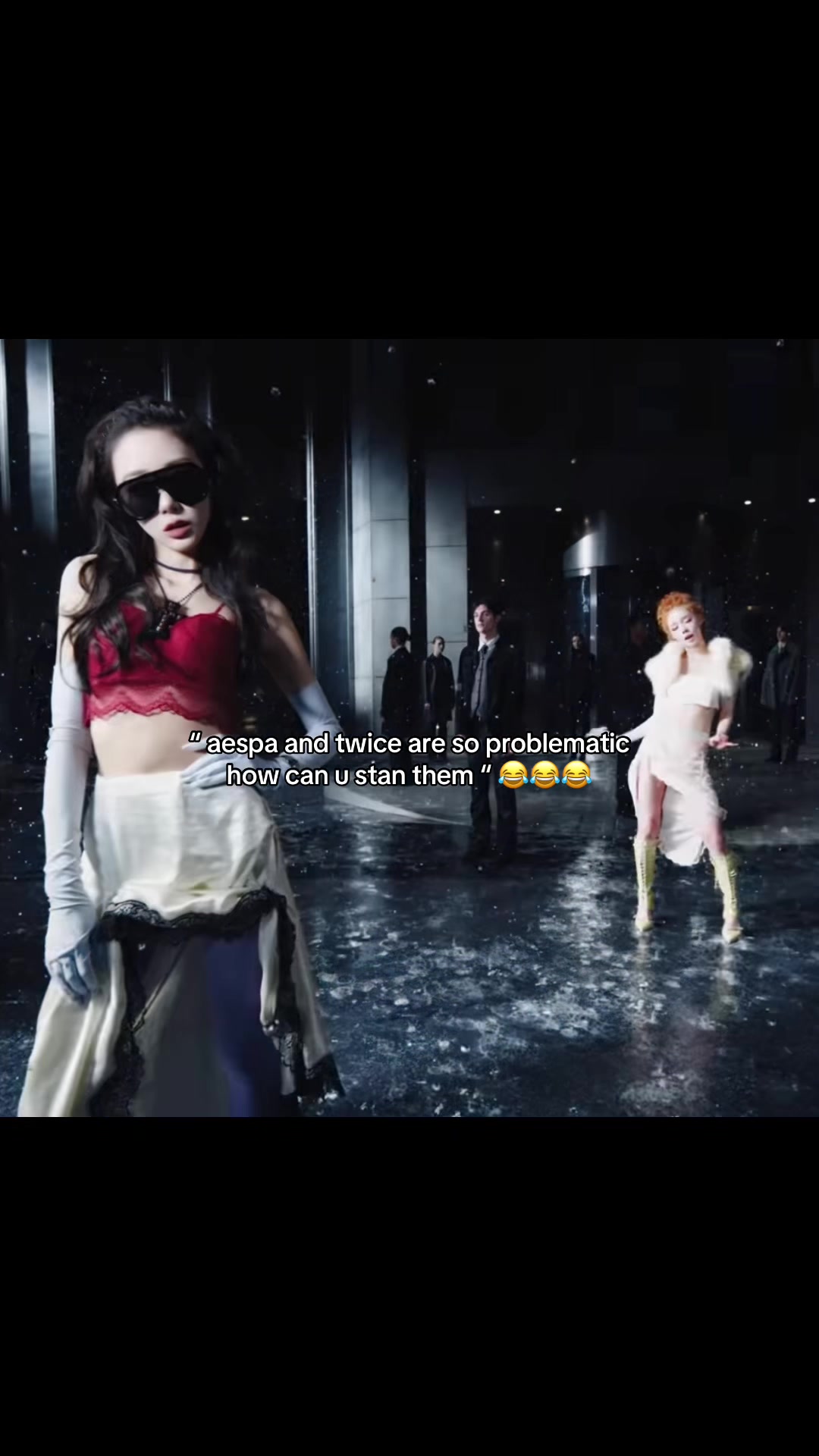 @chloe